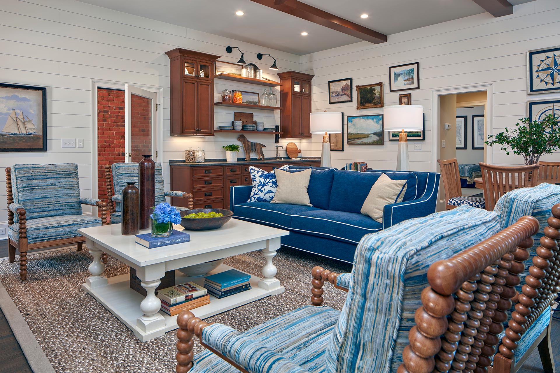 custom living room interior design