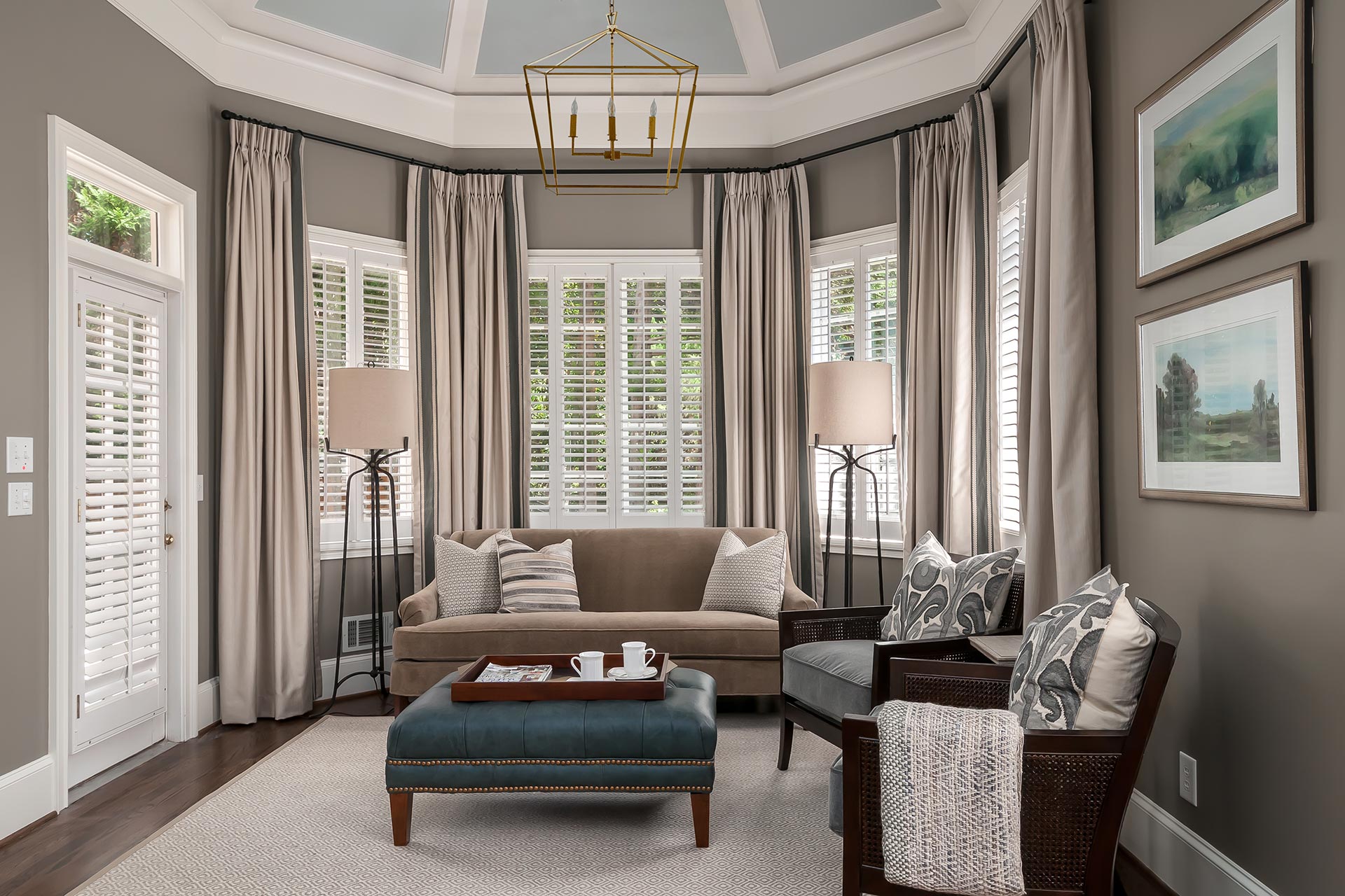 custom living room interior design