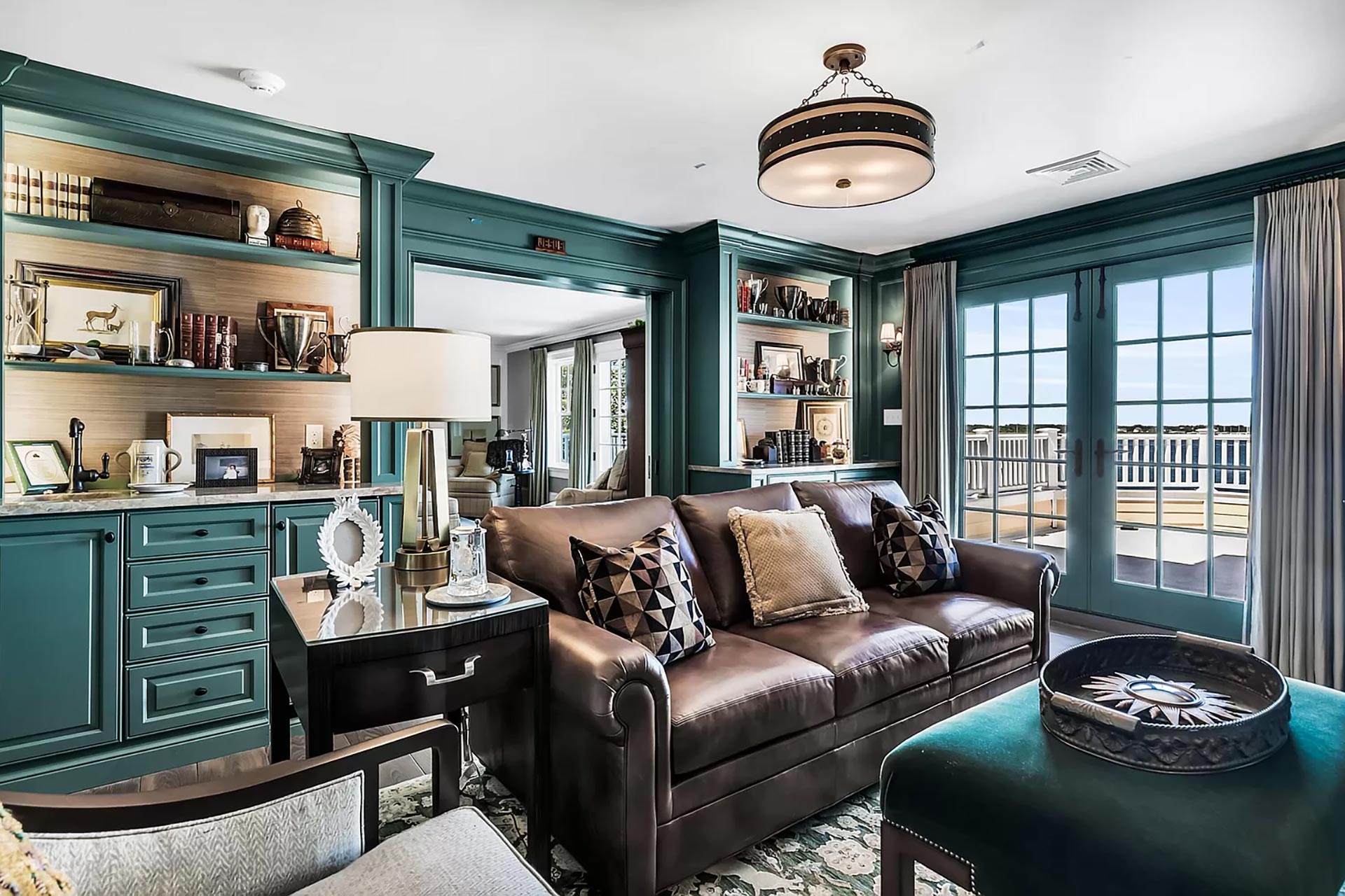 custom living room interior design